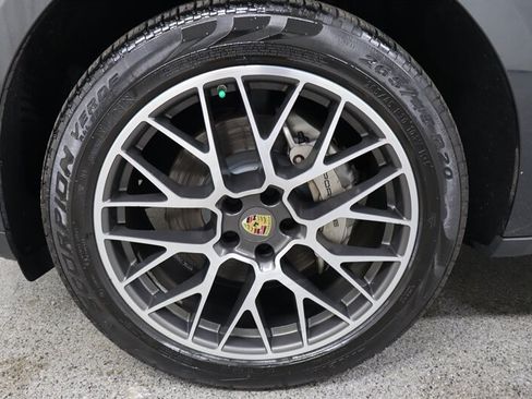 Used 2017 Porsche Macan S AWD/4WD image 32