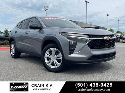 Used 2025 Chevrolet Trax LS