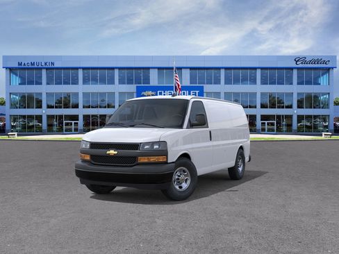 New 2025 Chevrolet Express 2500 w/ Driver Convenience Package RWD image 8