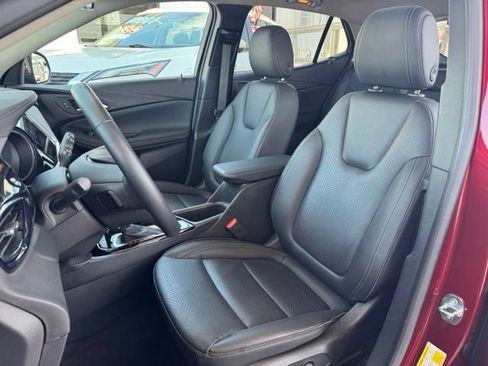 Used 2023 Buick Encore GX Essence w/ Experience Buick Package AWD/4WD image 20