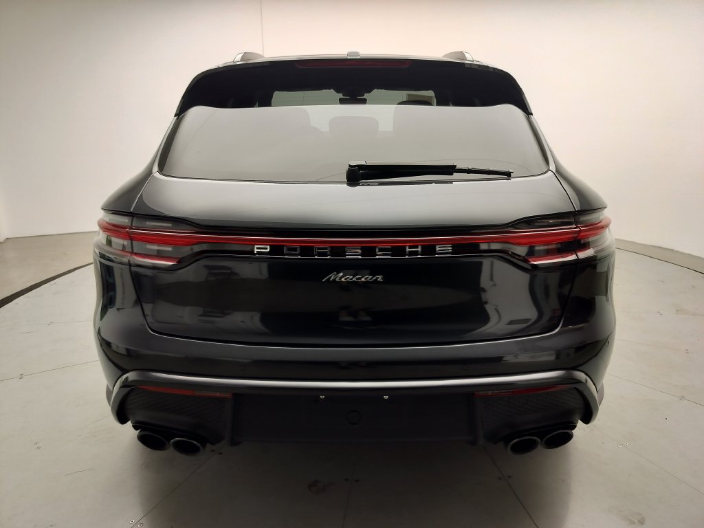 Certified 2024 Porsche Macan Turbo AWD/4WD image 25