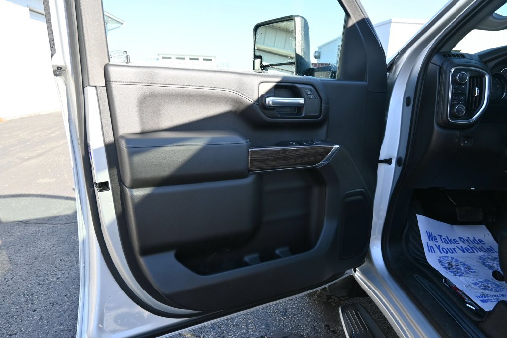 Used 2020 Chevrolet Silverado 3500 LT w/ All Star Edition AWD/4WD image 29