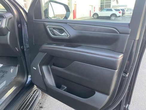 Used 2022 Chevrolet Tahoe RST w/ Luxury Package image 12