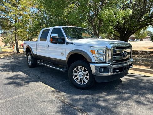 Used 2016 Ford F350 Lariat w/ Lariat Ultimate Package AWD/4WD image 3