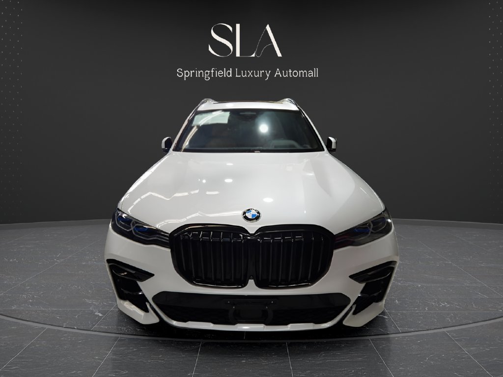 Used 2022 BMW X7 xDrive40i w/ Premium Excellence Package AWD/4WD image 3