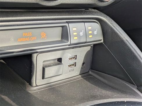 Used 2019 MAZDA MX-5 Miata RF Grand Touring image 20