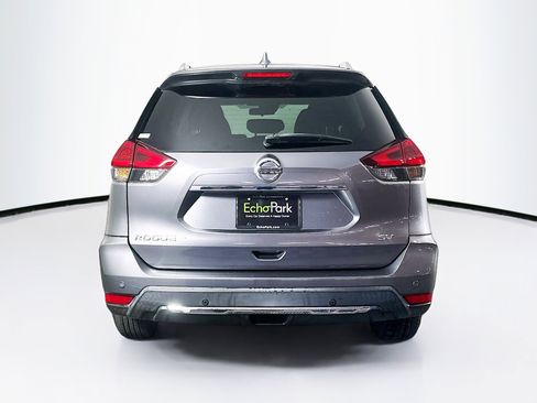 Used 2020 Nissan Rogue SV FWD image 7