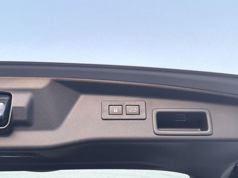 Certified 2026 Subaru Outback Touring AWD/4WD image 21