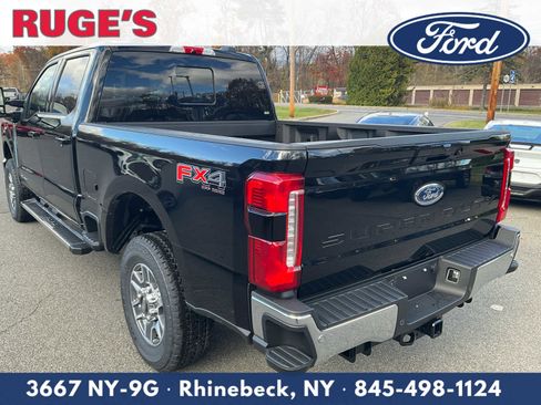 New 2026 Ford F250 Lariat w/ FX4 Off-Road Package image 6