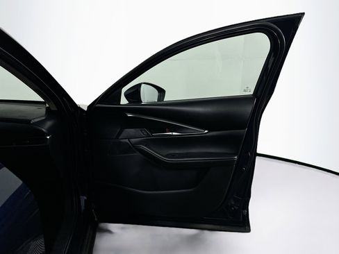 Used 2022 MAZDA CX-30 AWD 2.5 S w/ Select Package image 31