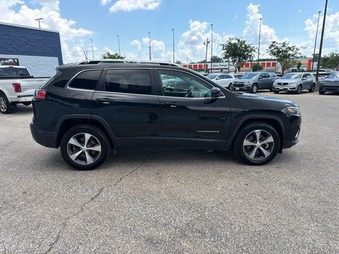 Used 2021 Jeep Cherokee Limited w/ Trailer Tow Group AWD/4WD image 6