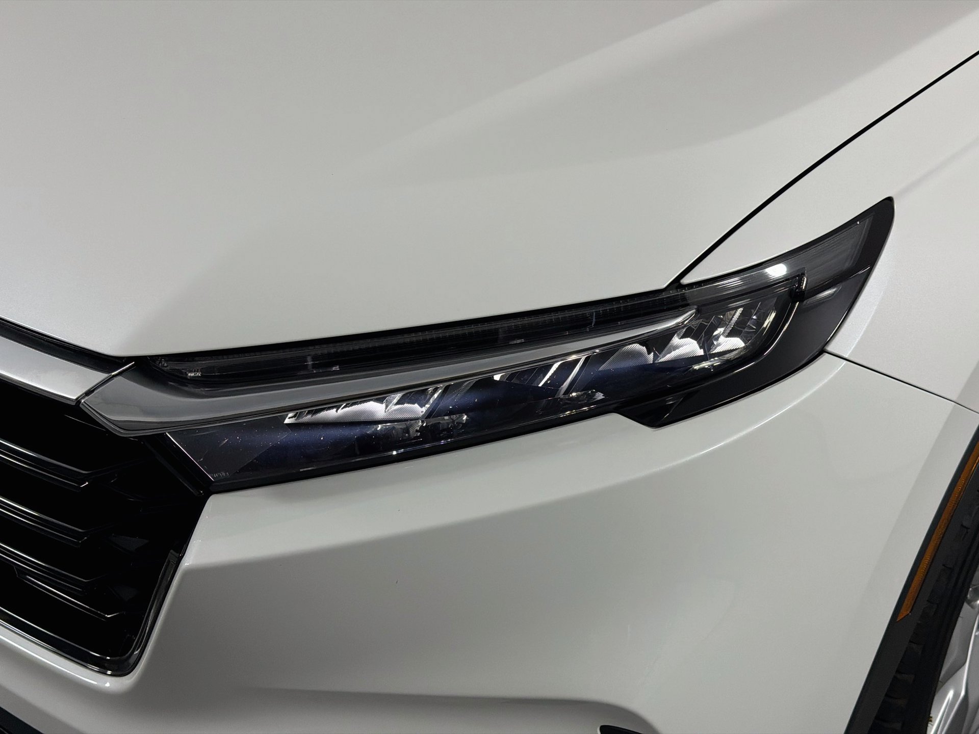 Used 2024 Honda CR-V EX image 9