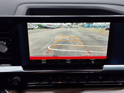 New 2026 Chevrolet Silverado 1500 LT w/ Leather Package image 14