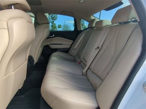 Used 2022 Acura TLX image 14