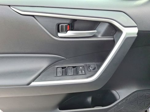 Certified 2023 Toyota RAV4 XLE w/ Convenience Package image 12