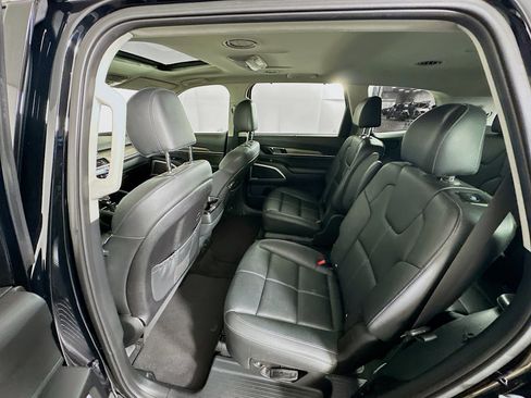 Used 2021 Kia Telluride EX w/ EX Premium Package AWD/4WD image 29