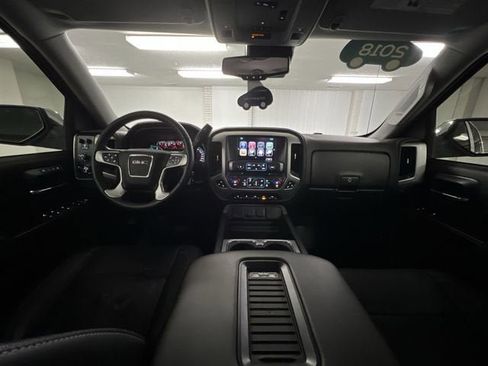 Certified 2018 GMC Sierra 1500 SLT image 20