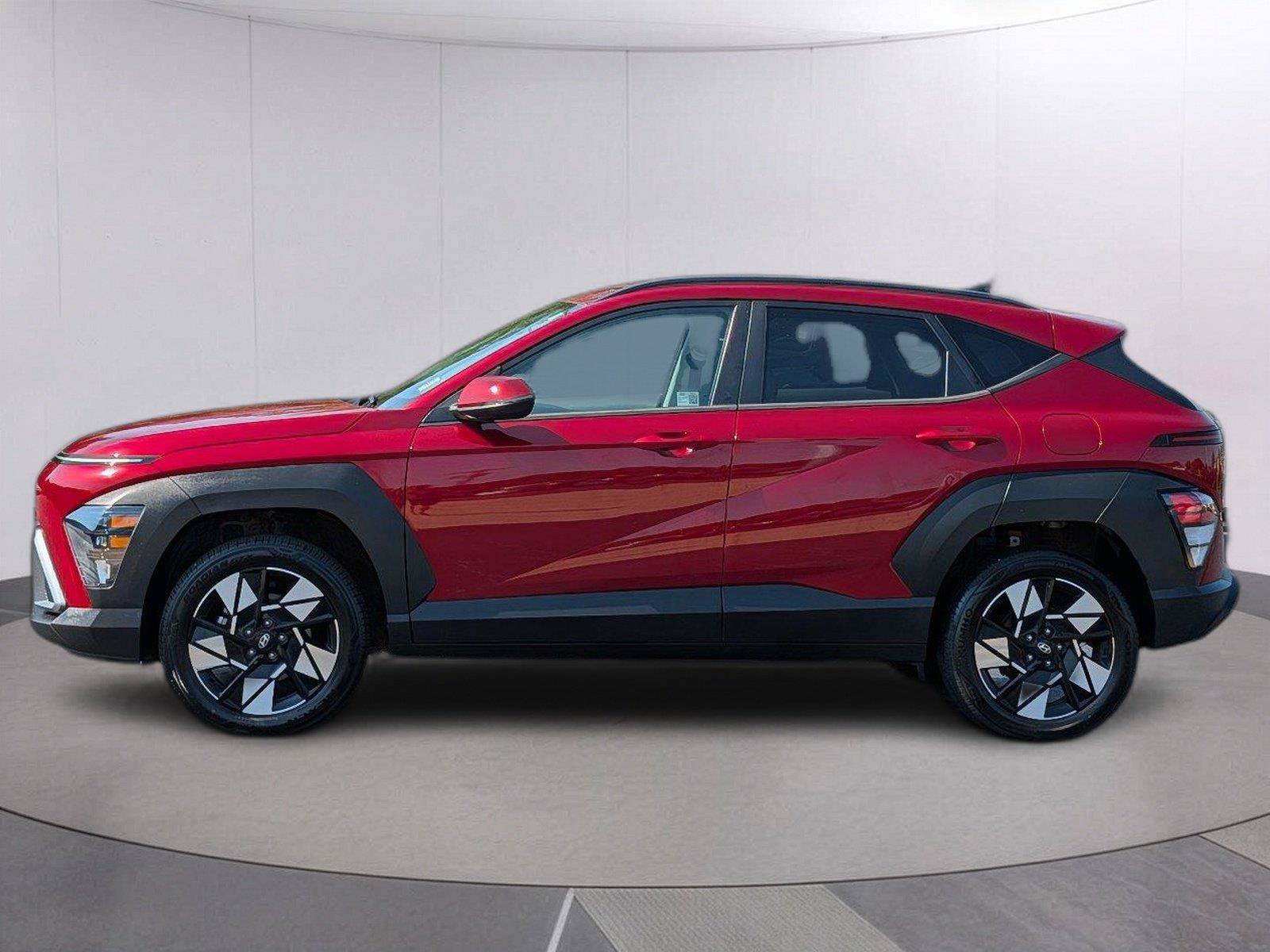 Used 2025 Hyundai Kona SEL AWD/4WD image 2