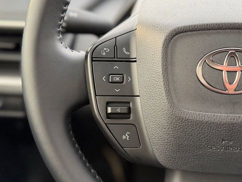 Used 2024 Toyota Prius LE image 11