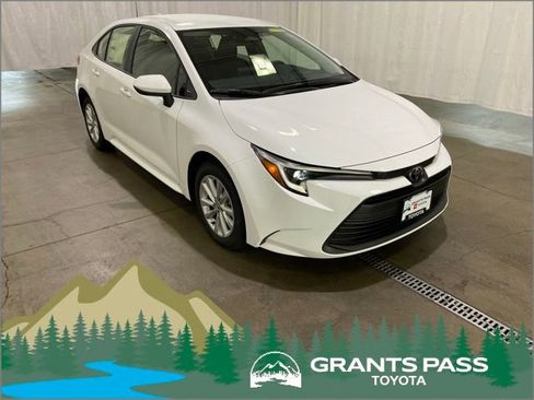 New 2026 Toyota Corolla LE w/ LE Premium Package image 1