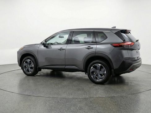 Used 2025 Nissan Rogue SV FWD image 6