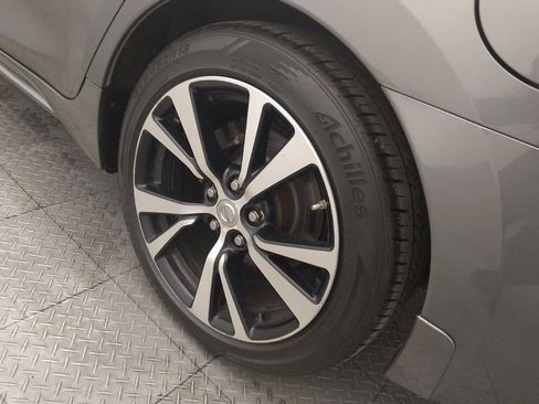 Used 2017 Nissan Maxima 3.5 SL FWD image 31