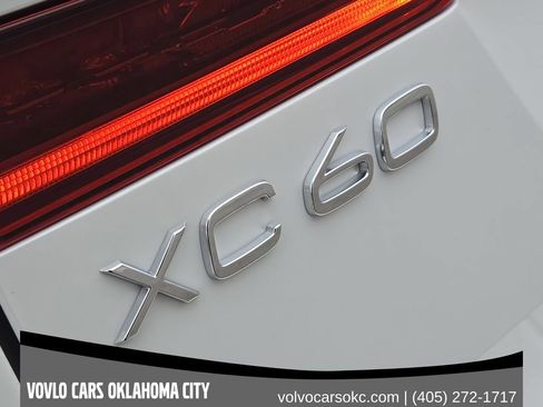 Used 2026 Volvo XC60 B5 Ultra w/ Protection Package Premier AWD/4WD image 11