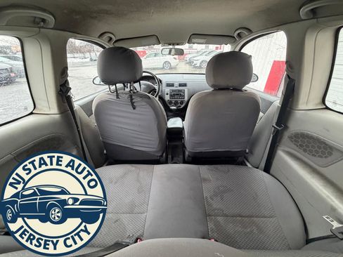 Used 2006 Ford Focus ZX3 Hatchback image 4
