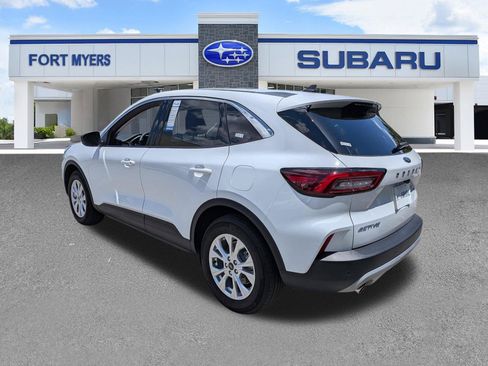 Used 2024 Ford Escape Active FWD image 6