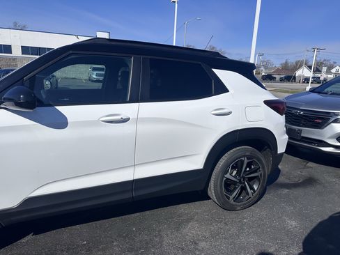 Used 2023 Chevrolet TrailBlazer RS image 5