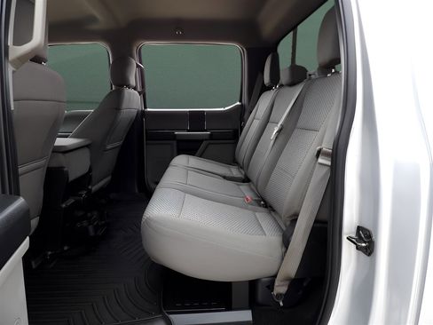 Used 2017 Ford F250 XLT image 29