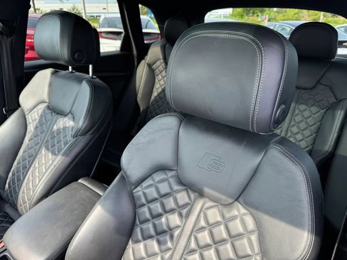 Used 2018 Audi SQ5 Premium Plus w/ Navigation Package AWD/4WD image 11