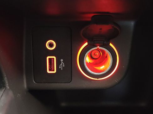 Certified 2024 Nissan Kicks S image 21