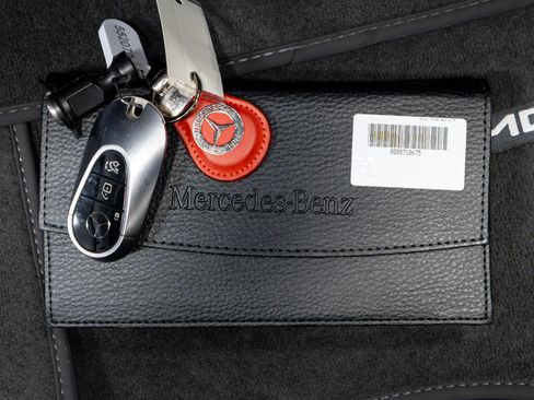 Used 2023 Mercedes-Benz S 580 4MATIC Sedan image 70