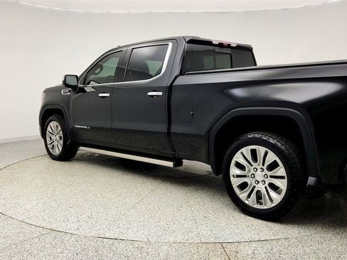 Used 2021 GMC Sierra 1500 Denali w/ Denali Ultimate Package AWD/4WD image 7