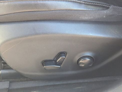 Used 2023 Jeep Cherokee Altitude Lux image 24