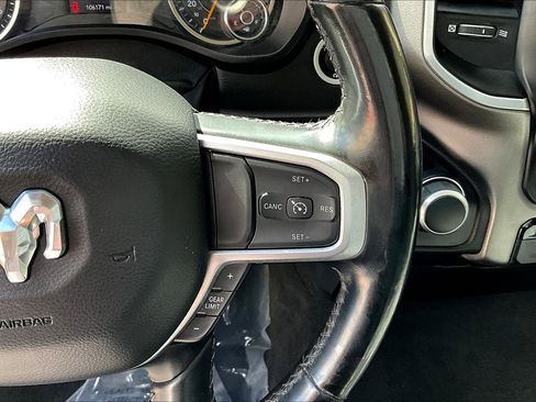 Used 2019 RAM 1500 Big Horn AWD/4WD image 12