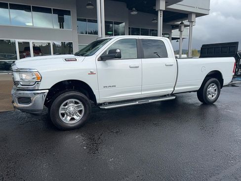 Used 2020 RAM 3500 Big Horn image 2