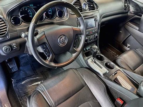 Used 2017 Buick Enclave Premium w/ Experience Buick Package AWD/4WD image 9