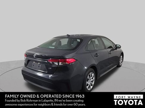 Used 2024 Toyota Corolla LE FWD image 7