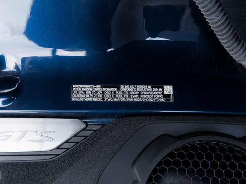 Certified 2024 Porsche 911 Carrera GTS image 41
