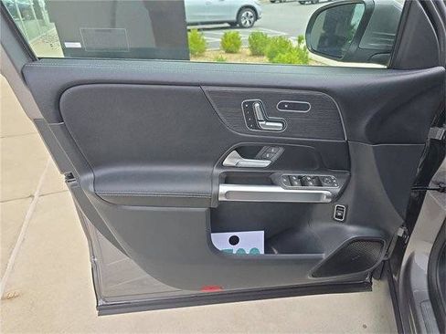 Certified 2026 Mercedes-Benz GLB 250 4MATIC image 21