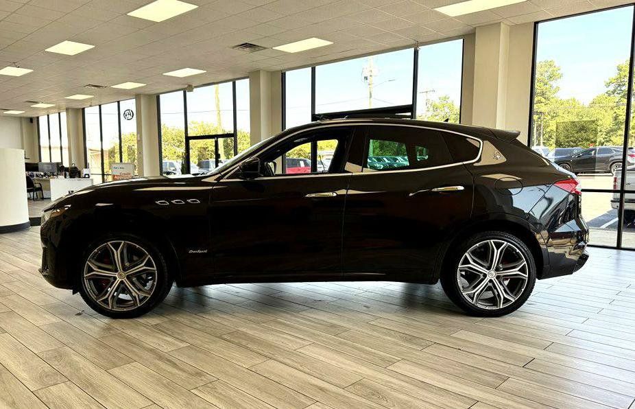 Used 2019 Maserati Levante GranSport AWD/4WD image 5