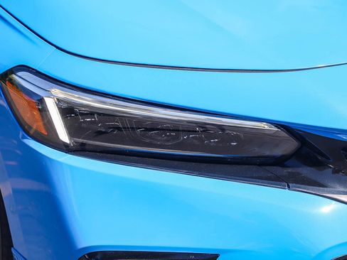 Used 2024 Honda Civic Sport image 4