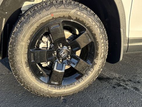 New 2026 Honda Ridgeline Black Edition image 15