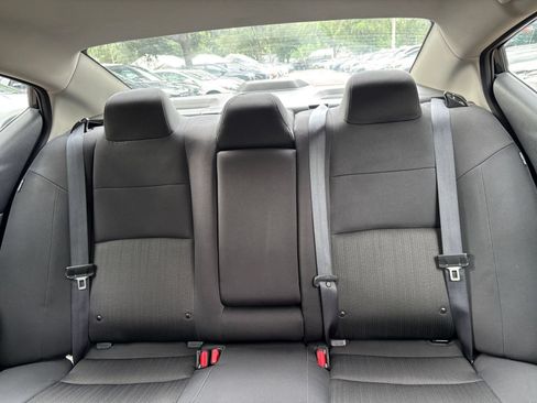 Used 2025 Nissan Altima 2.5 SV FWD image 38