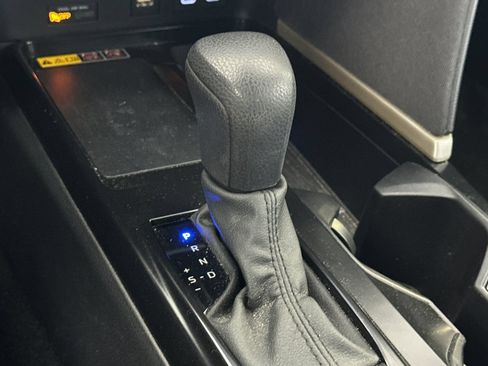 Used 2026 Toyota Camry LE FWD image 21