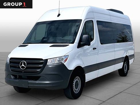 Certified 2025 Mercedes-Benz Sprinter 2500 image 1