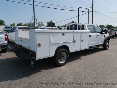 Used 2018 Ford F550 2WD Crew Cab Super Duty image 5