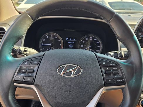 Used 2020 Hyundai Tucson Limited w/ Cargo Package FWD image 22